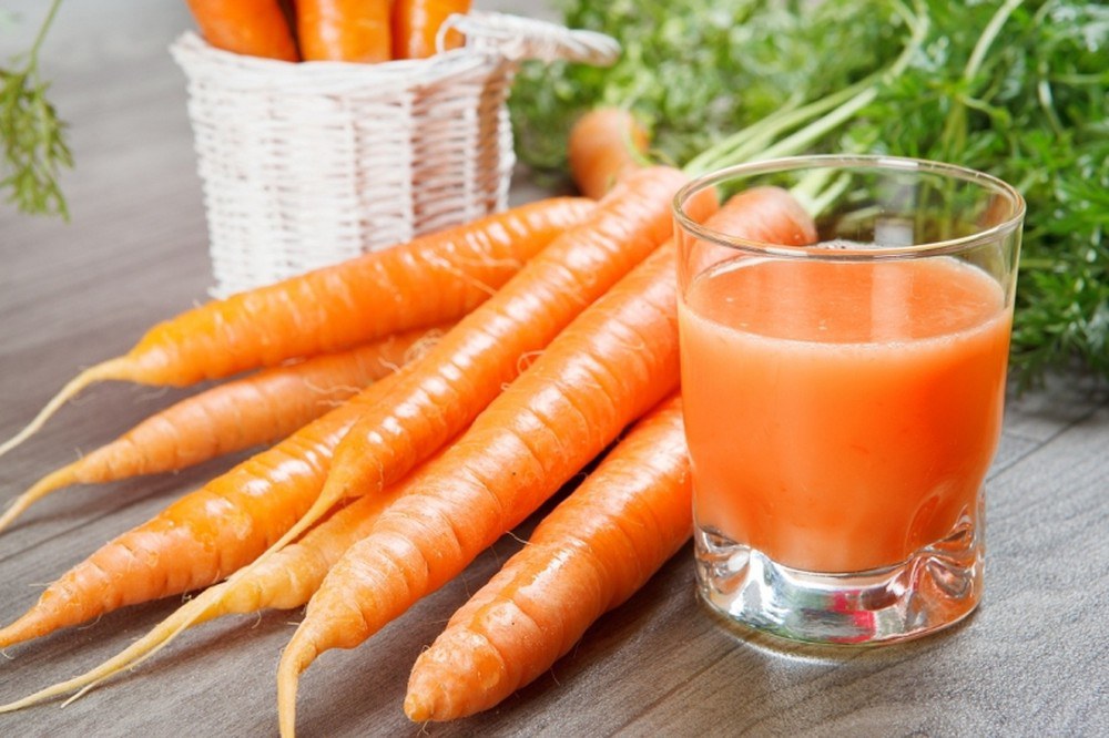 Bột cốt cà rốt là sản phẩm được làm từ củ cà rốt tươi